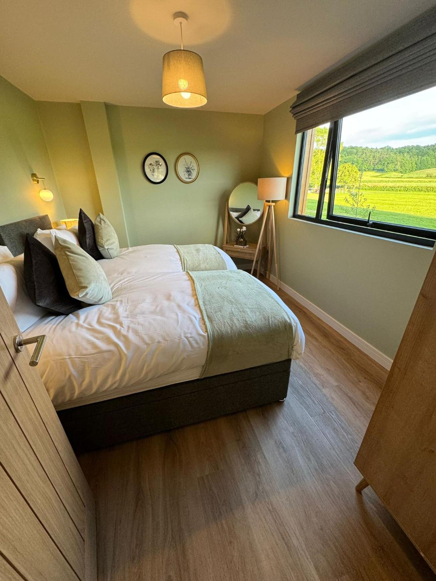 Unbox At Poplar Tree Villa Durham Eksteriør bilde
